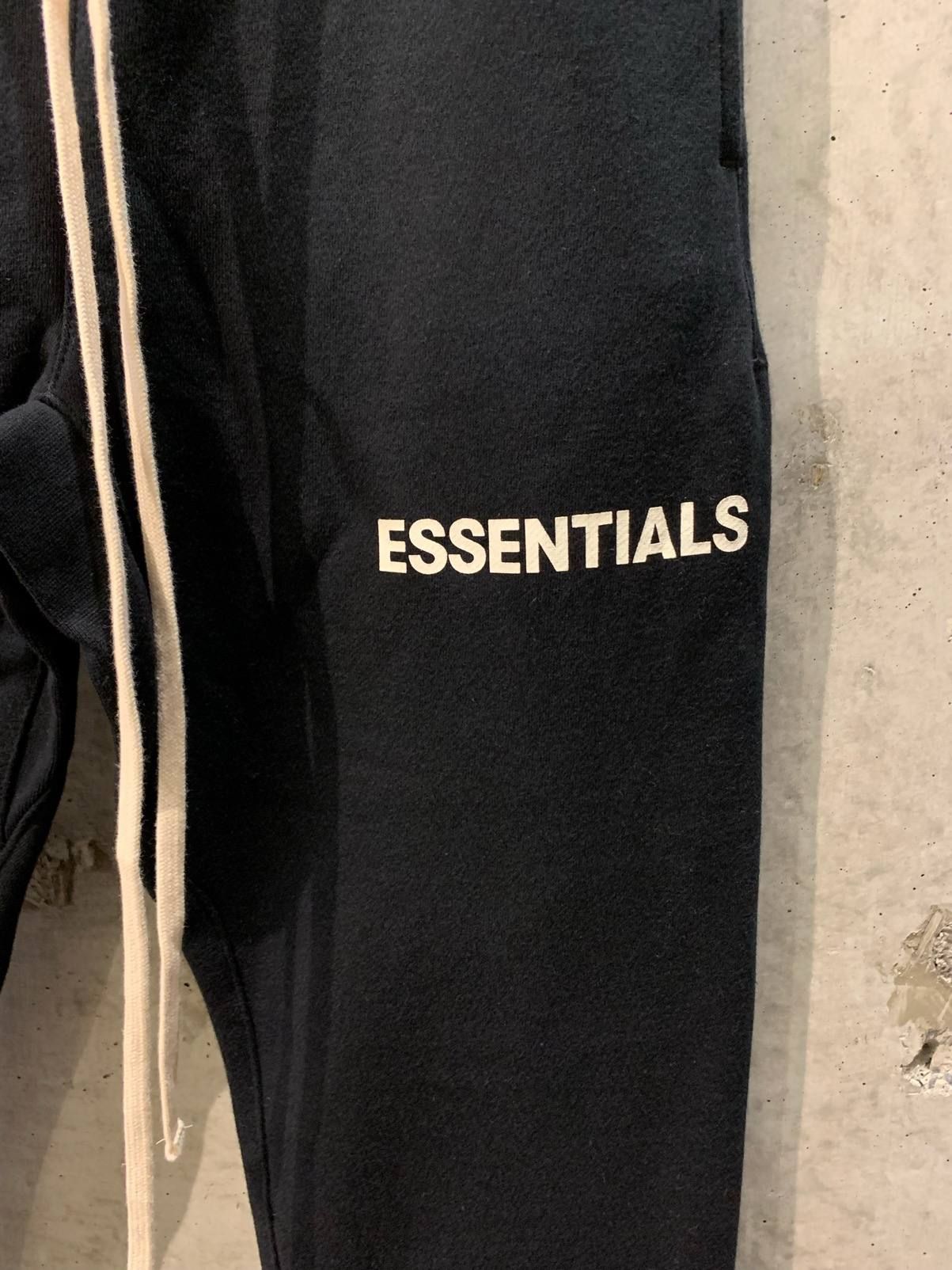 FOG essentials SWEATPANTS(ブラック)