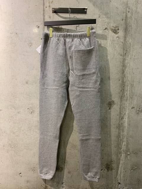 ESSENTIALS-Sweatpants(グレー)