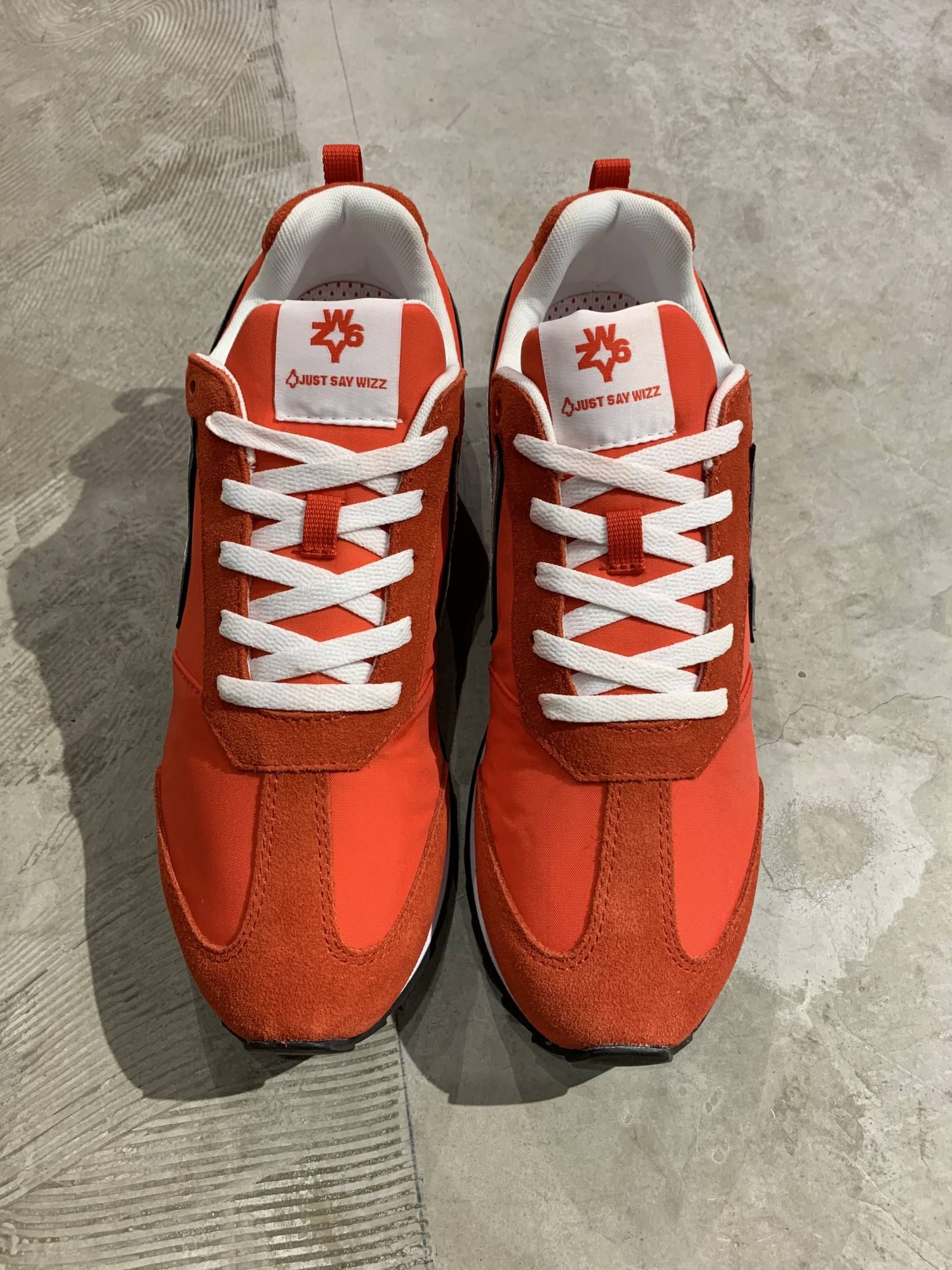 02-1H09(rosso-bianco)