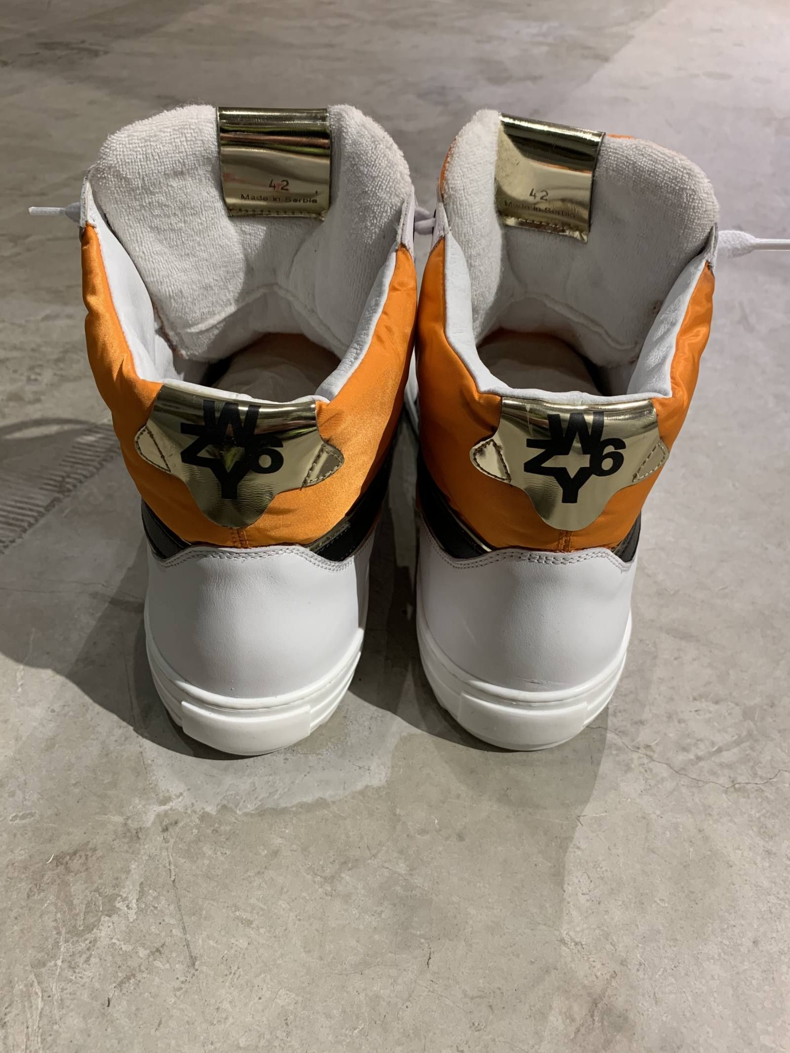 W6YZ-HI(WHITE-ORANGE)