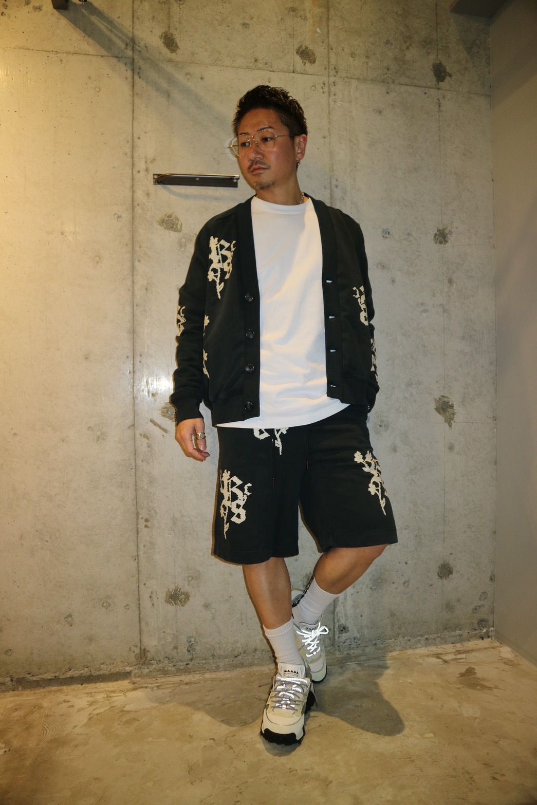 FLEECE SHORT PANT/FLOWER BLACK