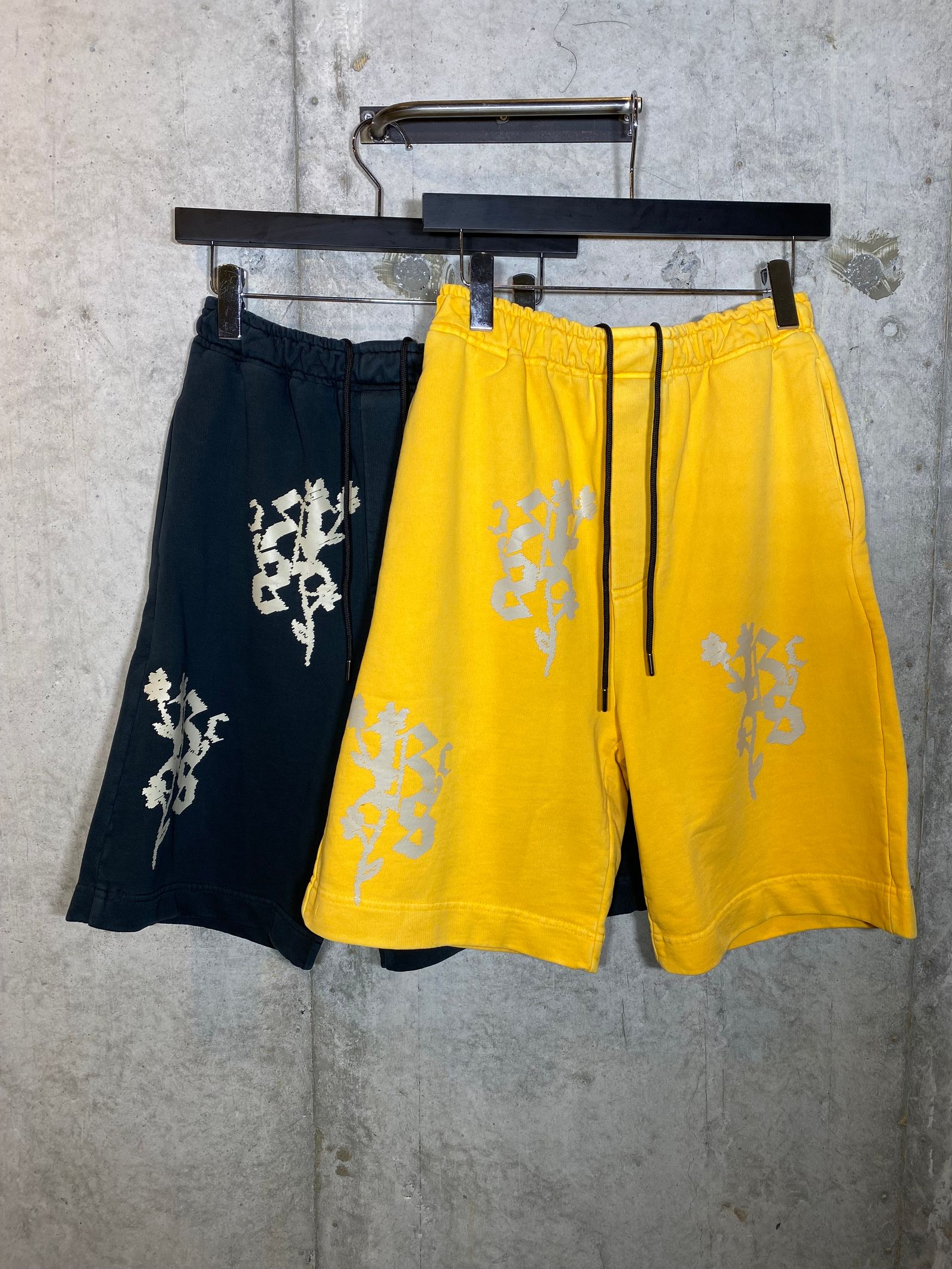 FLEECE SHORT PANT/FLOWER YELLOW