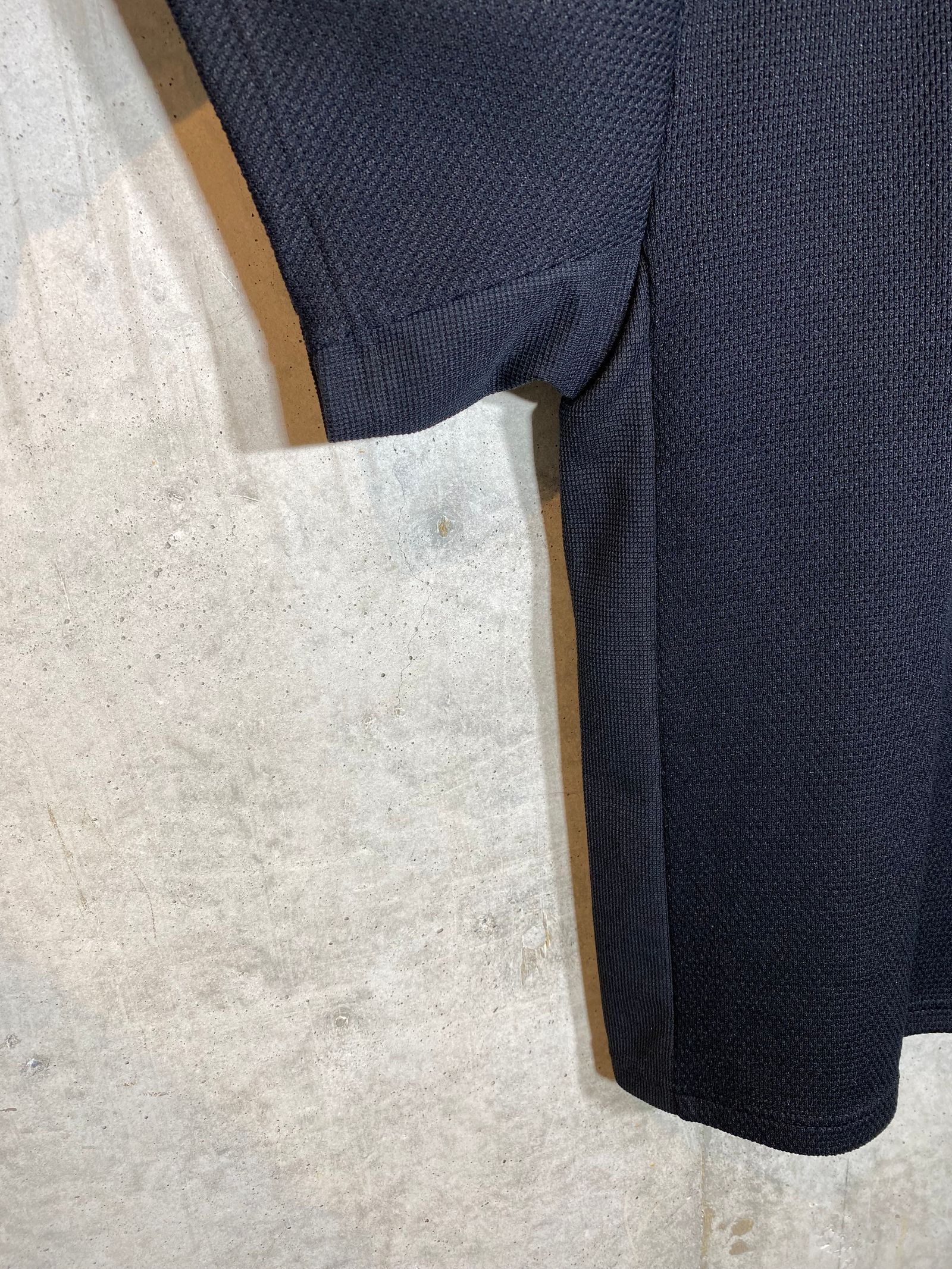 MESH COMBINATION TEE/BLACK