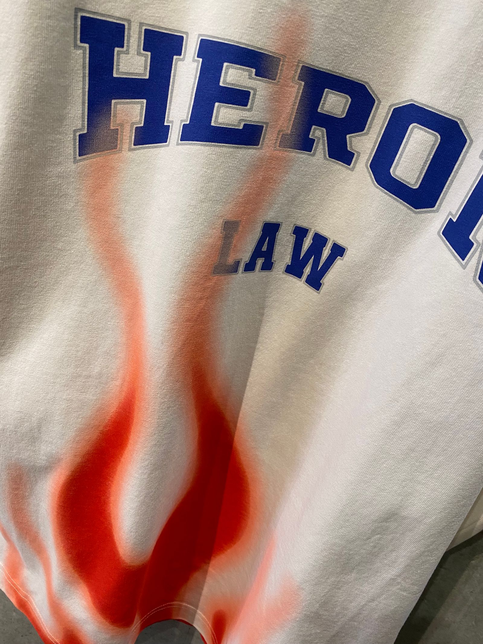 Heron Law Flames Tシャツ/white