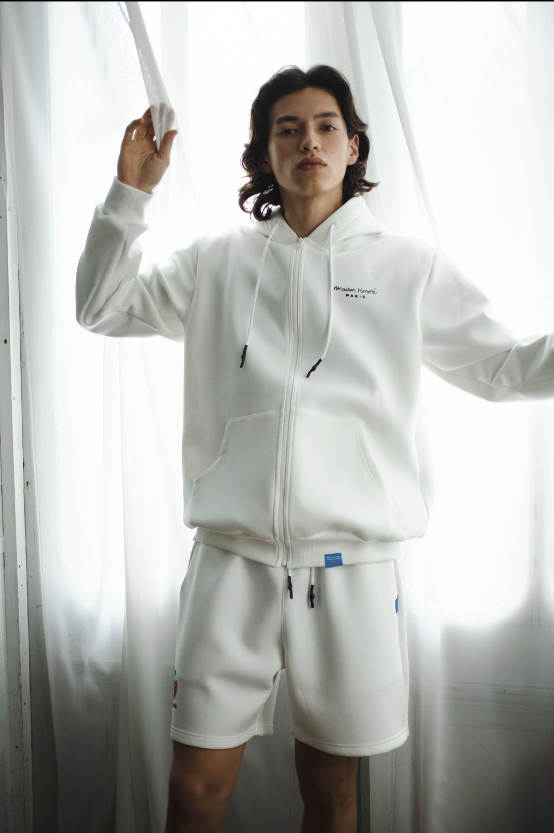 Raphael Cardboard Half Pants / White
