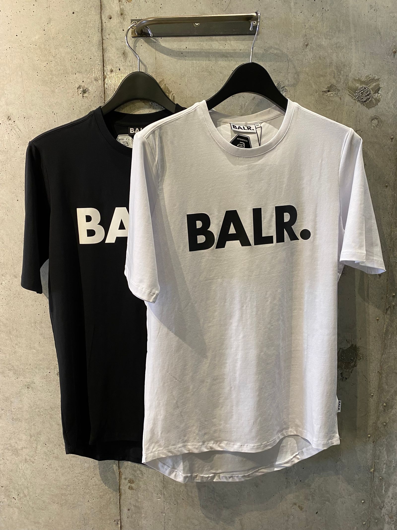 BALR. スプラッターＴシャツ （ホワイト）メンズ