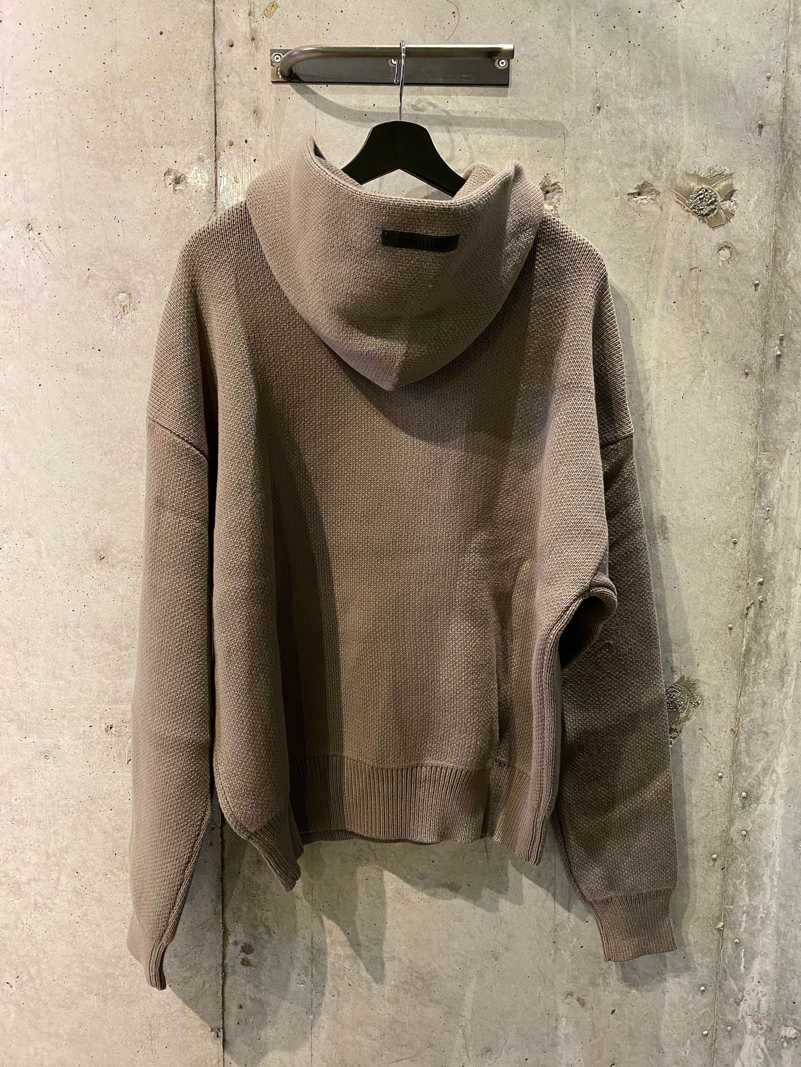 FOG ESSENTIALS KNIT HOODIE/taupe