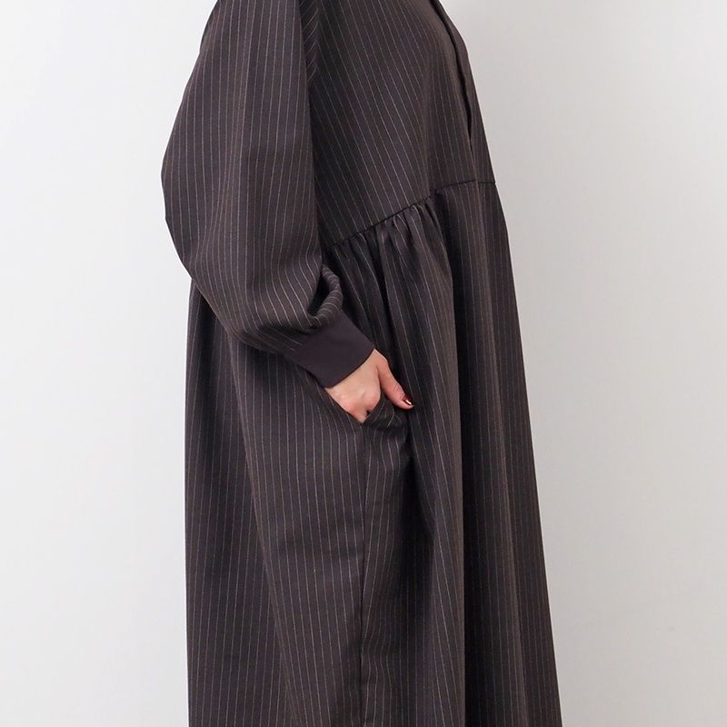 トロストライプ ロングスリーブ ベルワンピース ブラウン