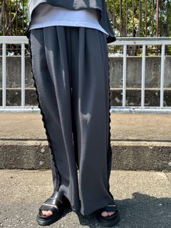 ヴィンテージサテンサイドフリルパンツ チャコール