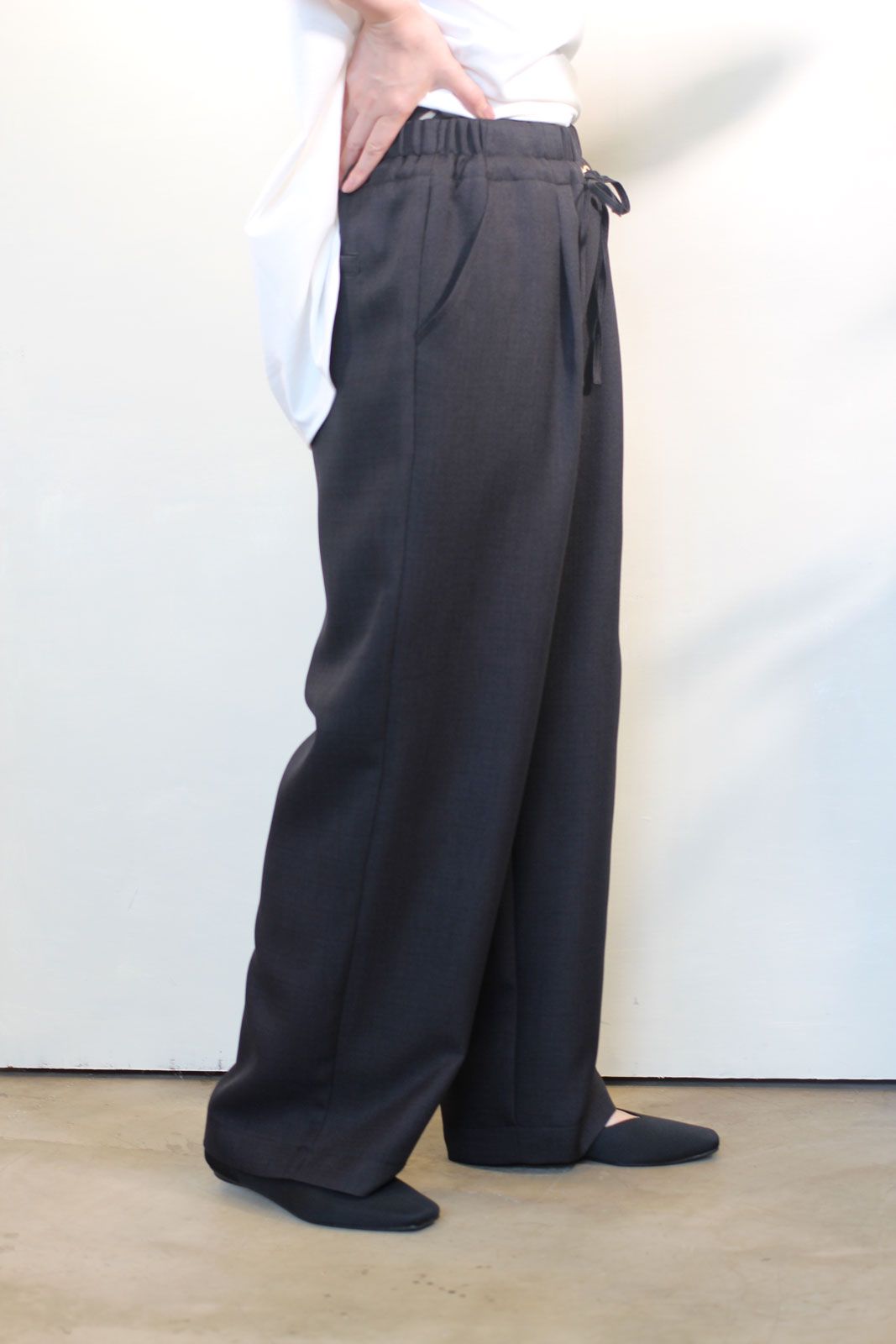 リネンライクブッチャーセミワイドパンツ ブラック