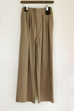 フレンチリンネンミックス イージーストレートパンツ カーキベージュ