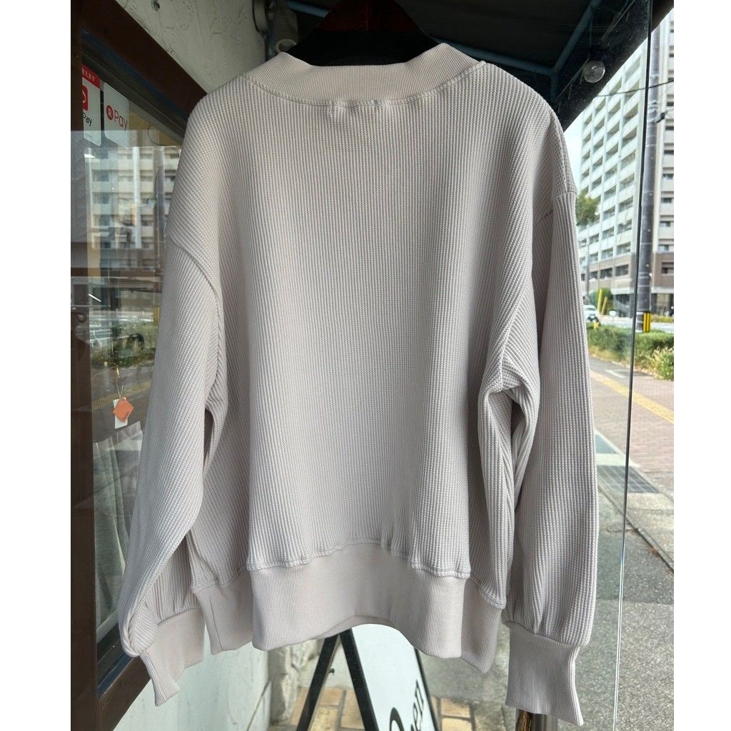 スーパーストレッチベアワッフル BRUSSELS プリントPO グレージュxネイビー