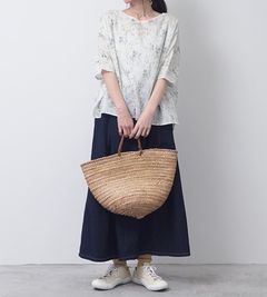 ミラクルウェーブ花柄2WAYバトーブラウス オフxグリーン