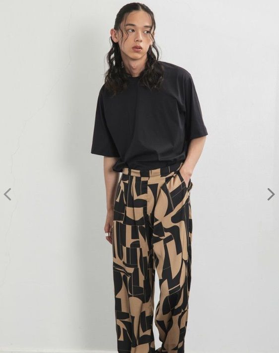 5分袖Tシャツ 黒曜石