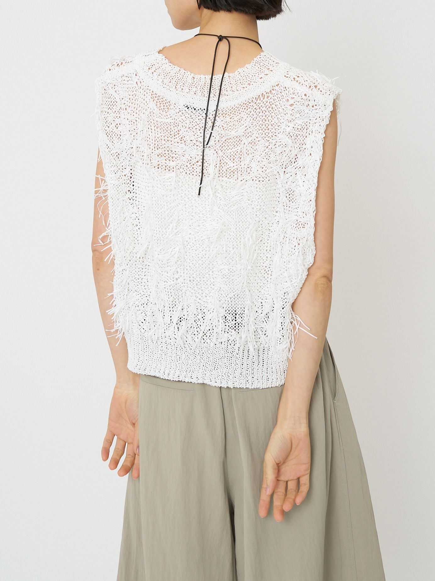 [9261-091GS] カットJQフリンジニットベスト オフホワイト