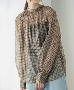 チェックシアートップス ベージュ