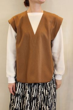 ウーリーカルゼストレッチ重ね着風プルオーバー キャメル
