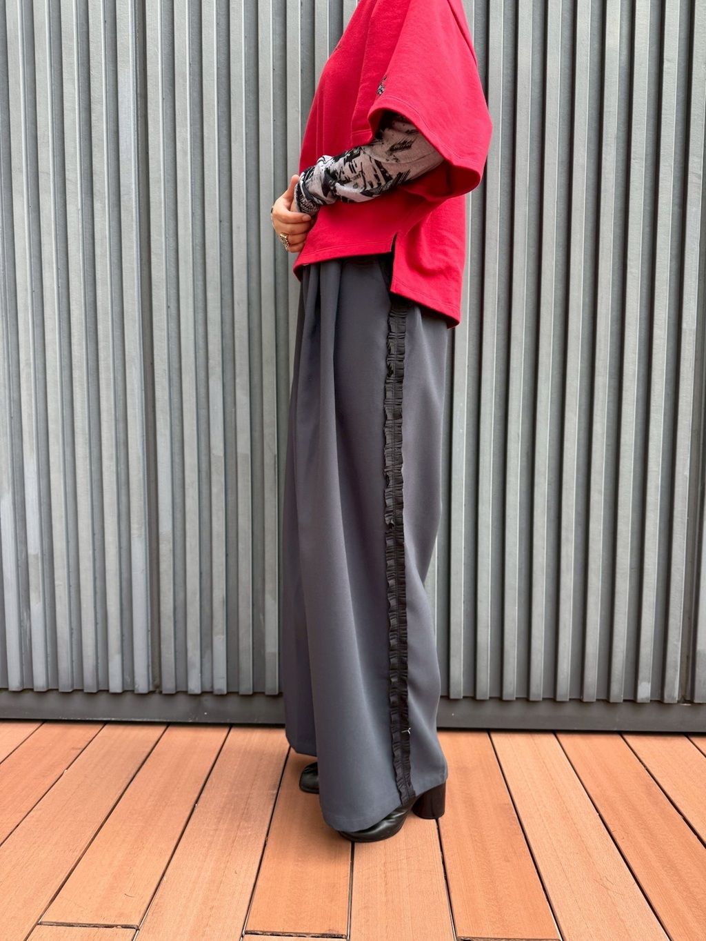 サイドプリーツワイドパンツ チャコール