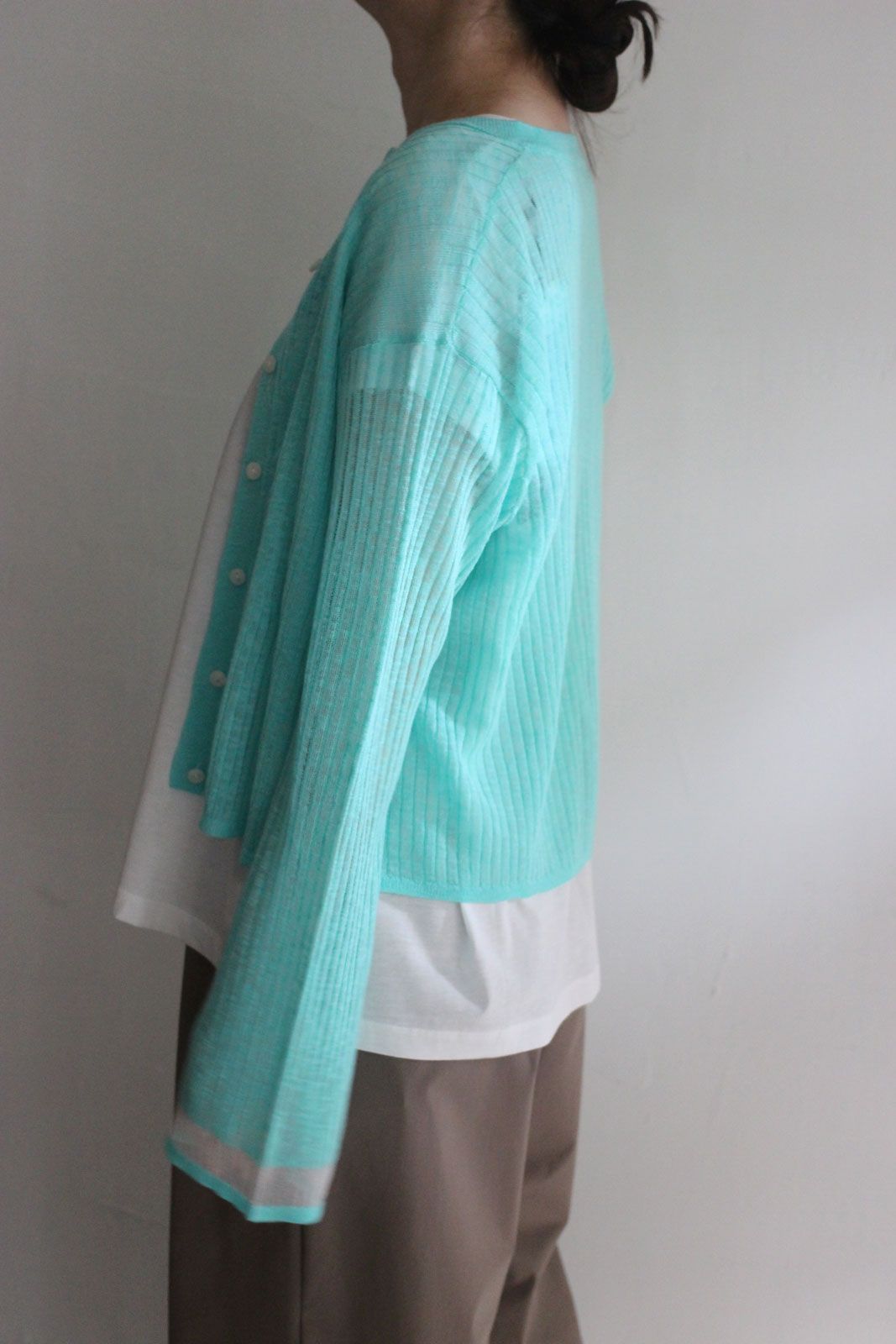 接触冷感シアーニット フレアスリーブカーデ ターコイズ