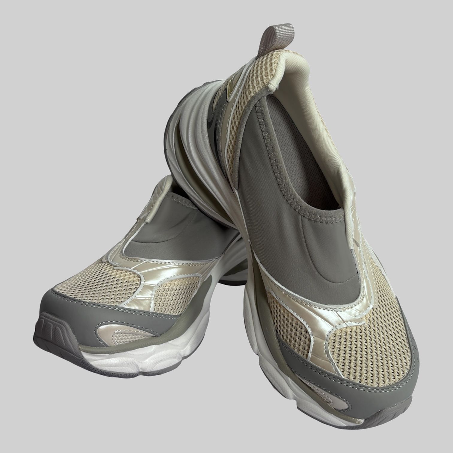 Mesh Slip-On Sneakers グレー