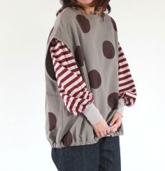 水玉プリントベスト  カーキグレーxチョコレート