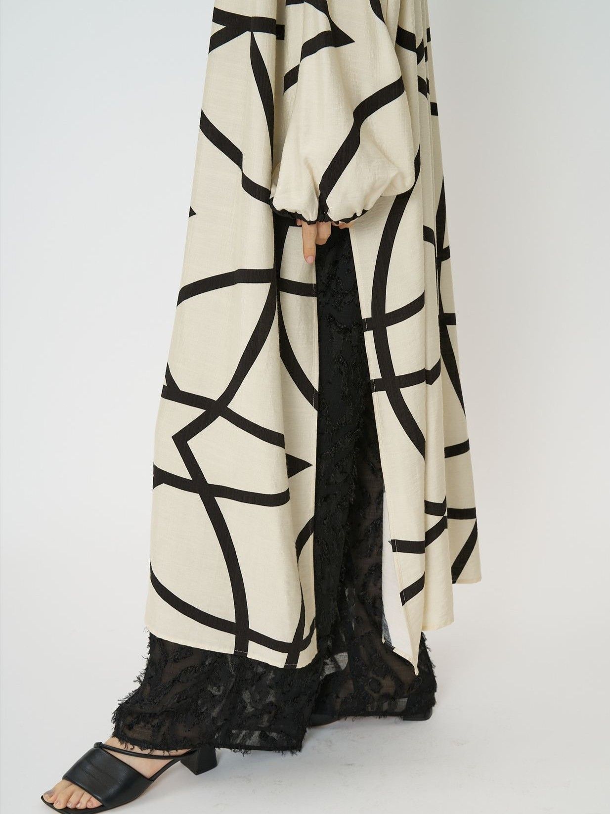 [5961-019KK] ラインプリントシャツOP ブラック