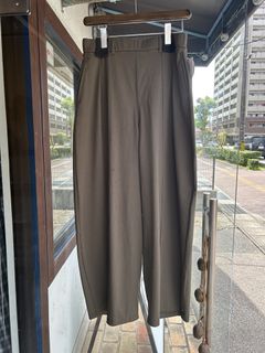 接触冷感ジャージーコクーントラウザー カーキ
