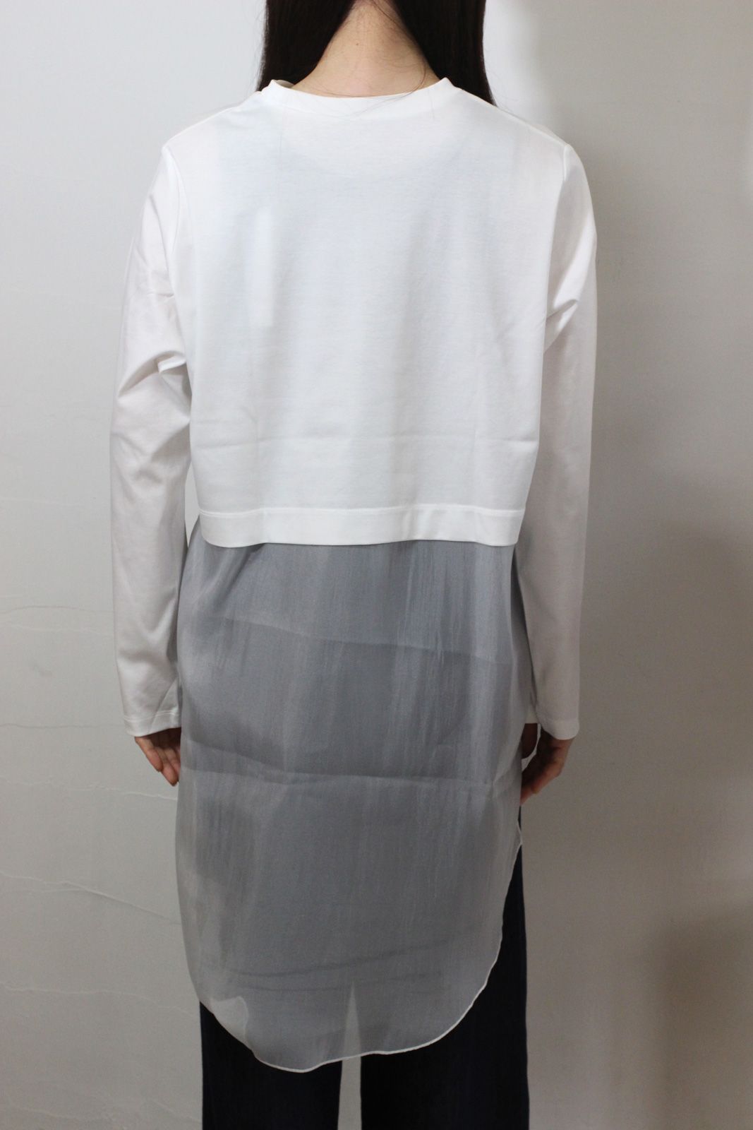 オーガンジードッキングトップス オフホワイト