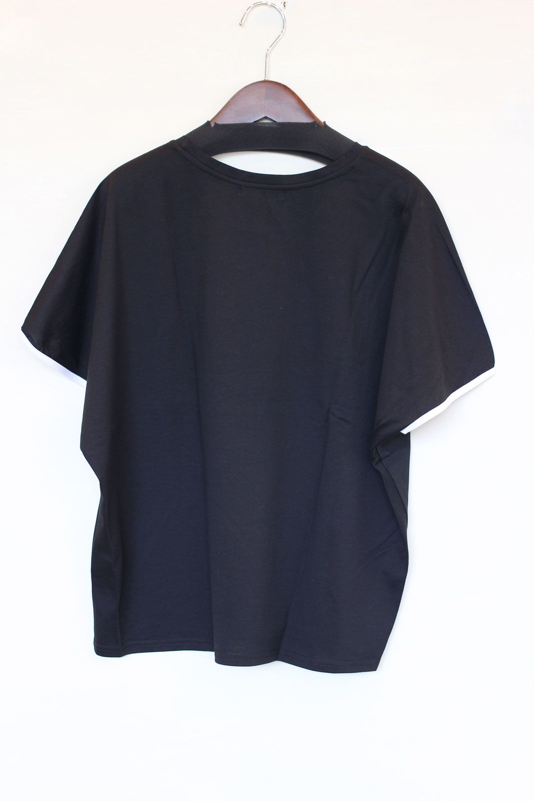 パイピングロゴプリントTシャツ ブラック