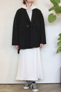 ラウンドヘムウールジャケット ブラック