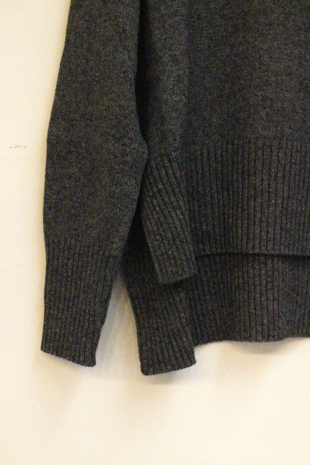 エアーヤーンコットンコモドニットタートル ヒストリーグレー