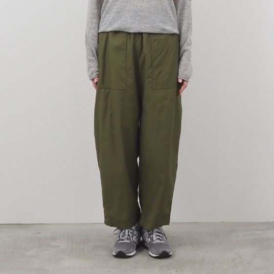 ムラ糸ミリタリー バックサテン クラフトパンツ ベージュ