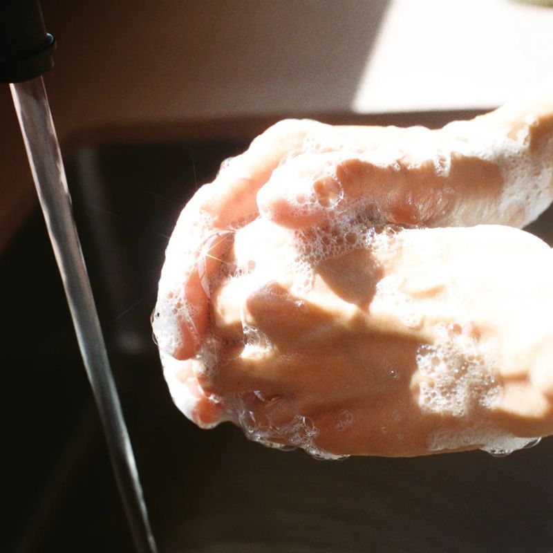 LIVING-OIL ハンドソープ Forest Tea 250mL