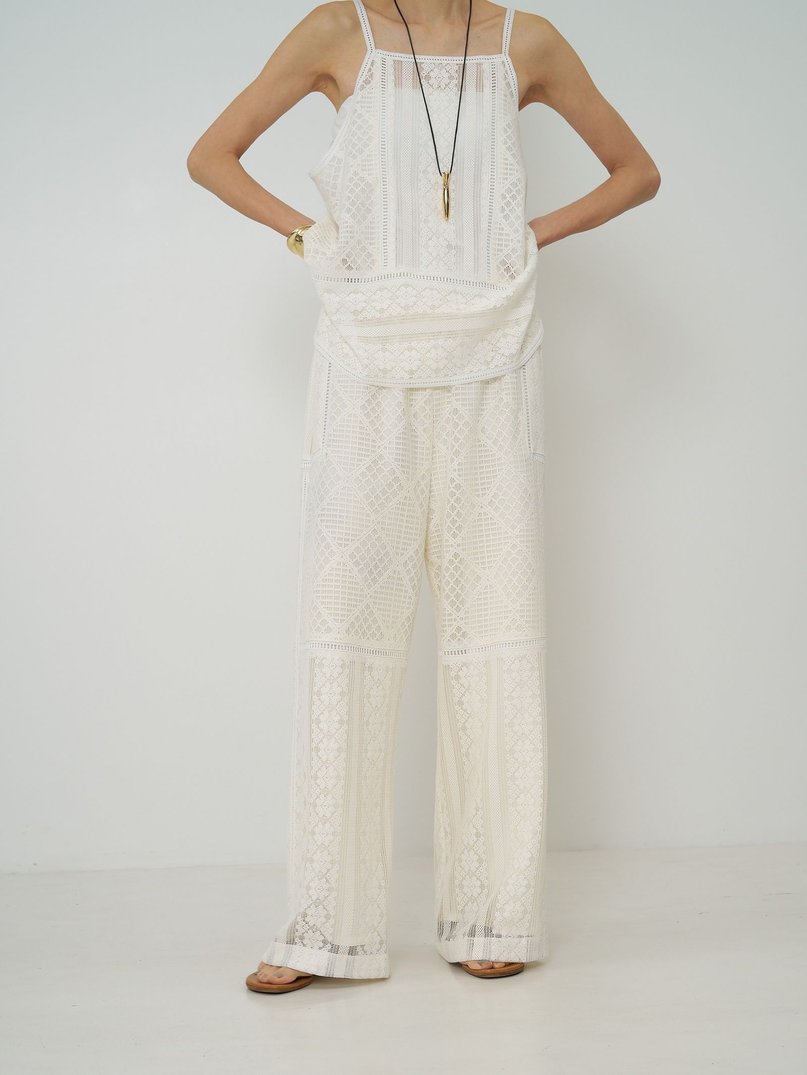 [1861-050BZ] パッチワークレースキャミソール オフホワイト