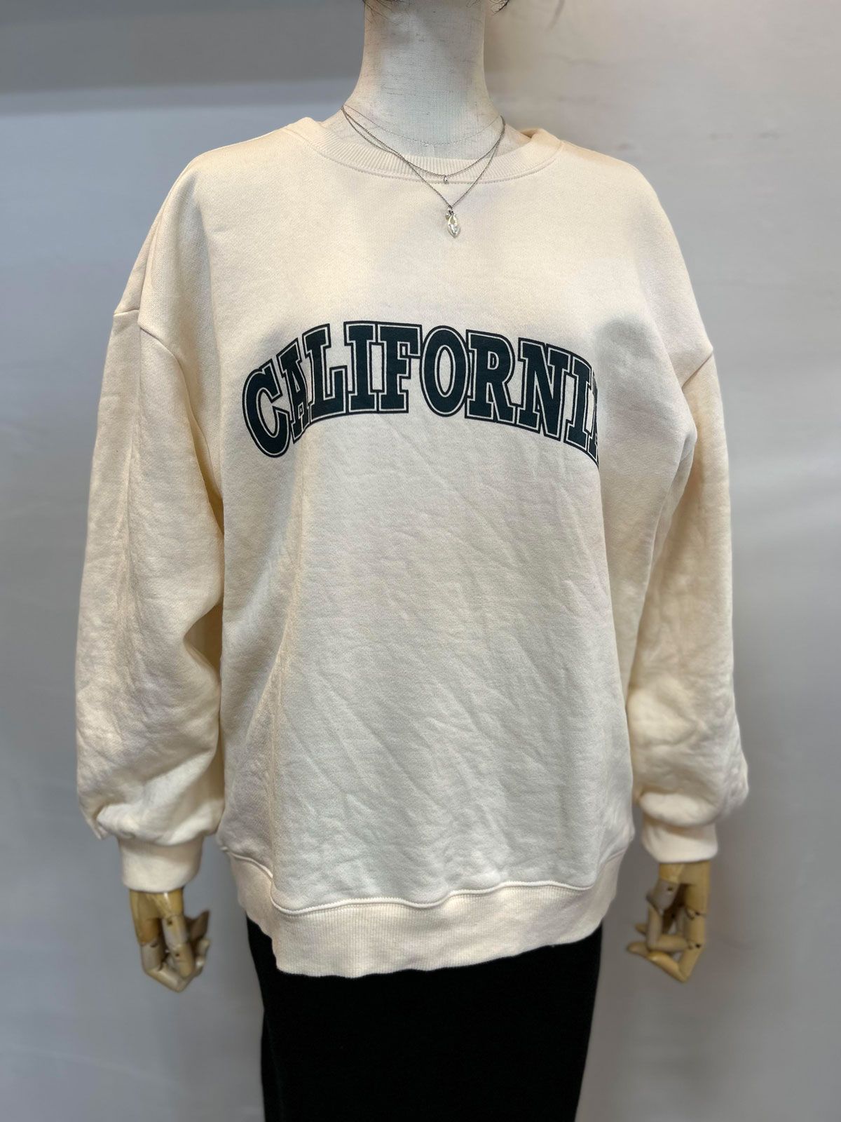 裏起毛 CALIFORNIAロゴプルオーバー アイボリー