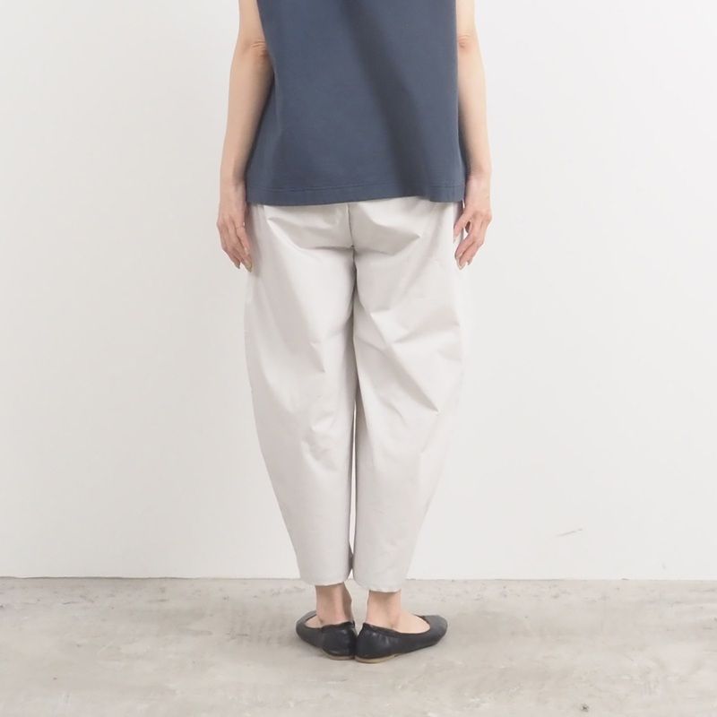 タイプライターエッグパンツ グレージュ