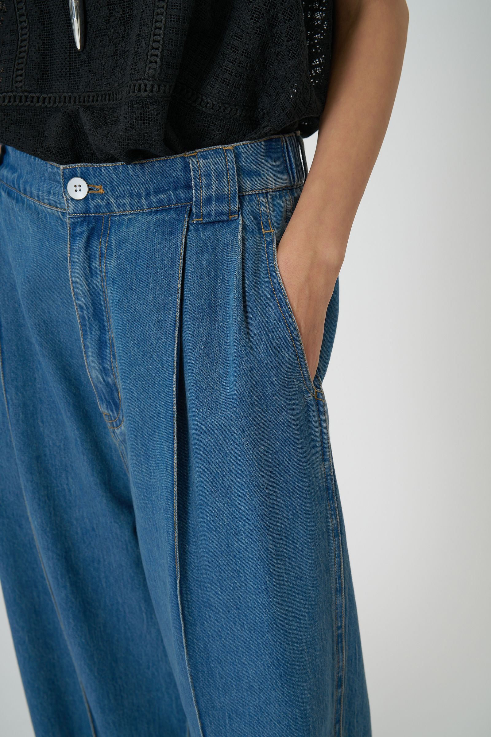 [3861-042BT] センターステッチデニムPT ブルー