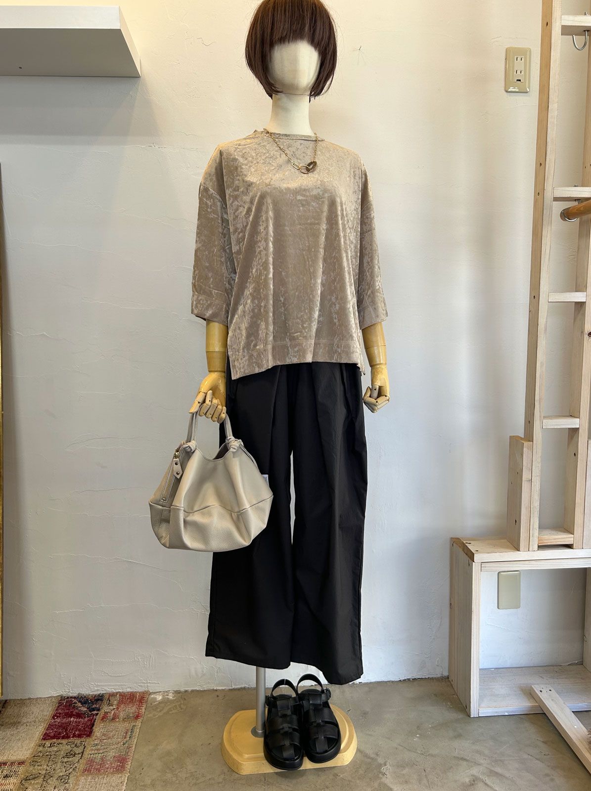 シアーベロアオーバーTEE ベージュ