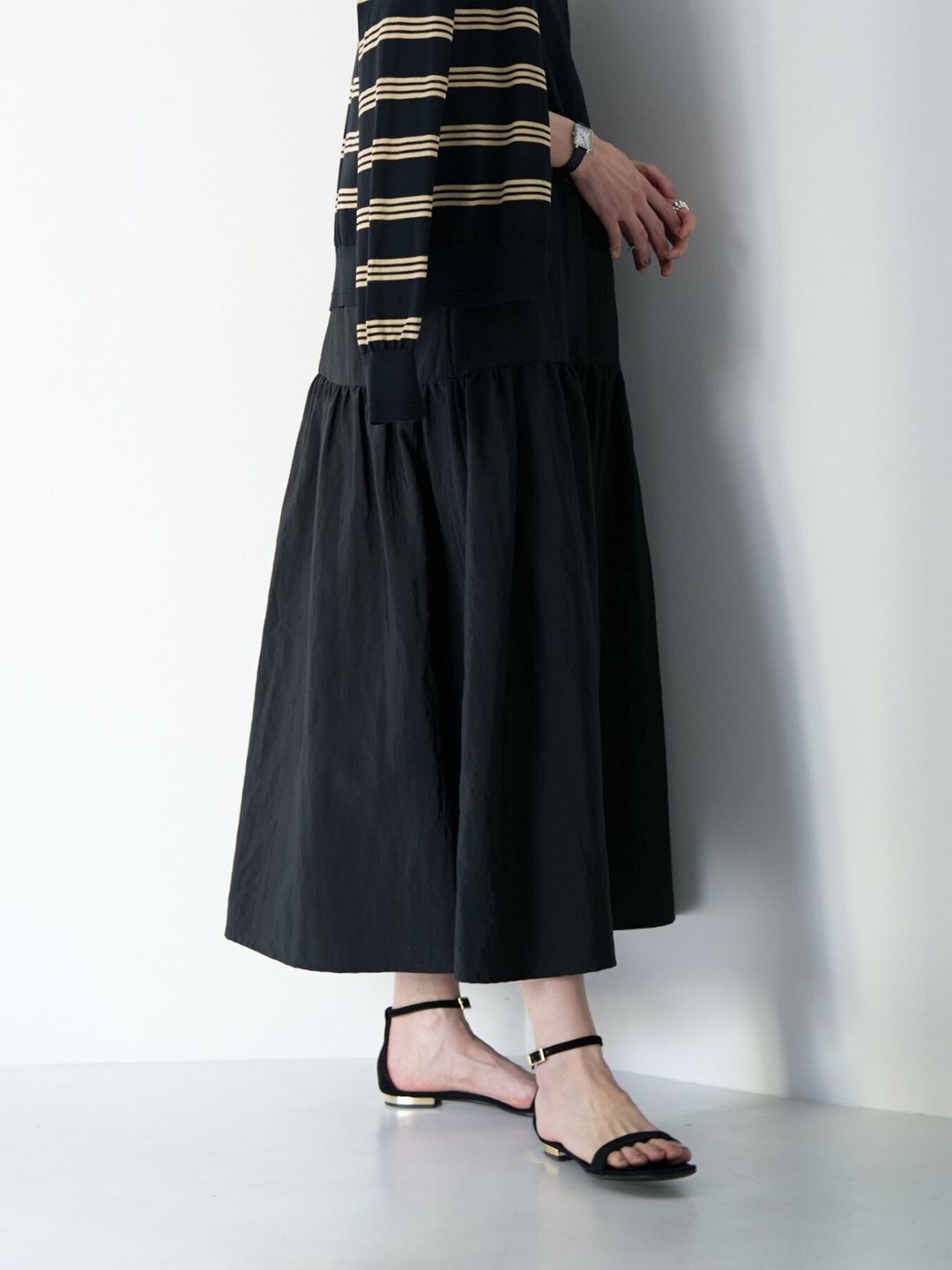 [5263-659YM] バッククロスティアードOP ブラック