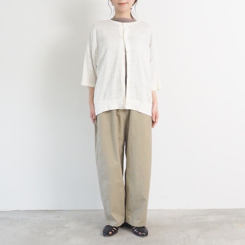 スラブリネンオーバルカーディガン オフホワイト