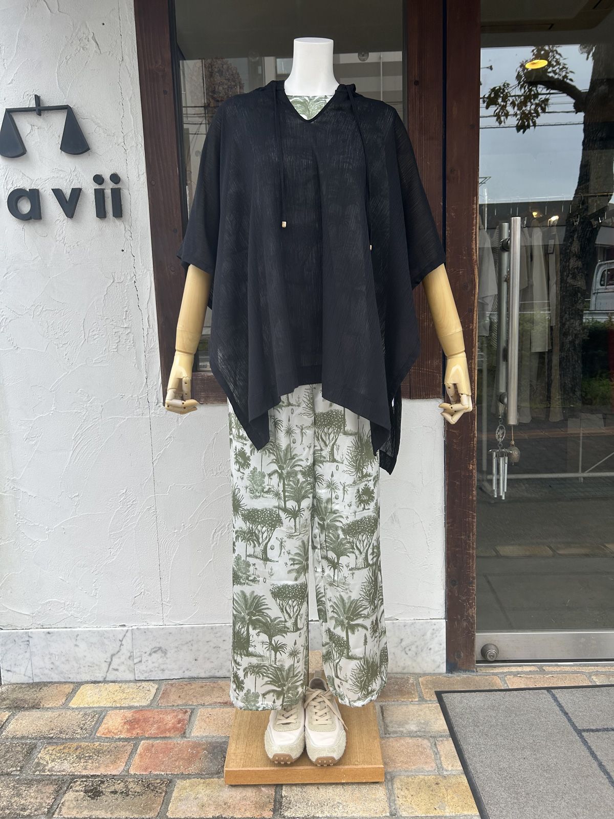[1262-305KK] シアーメッシュポンチョTOPS ブラック