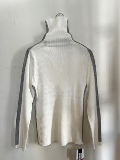 サイドラメラインタートルニット オフホワイト