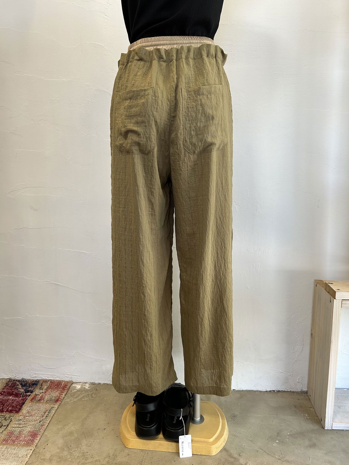 ストライプワイドストレートパンツ ライトオリーブ