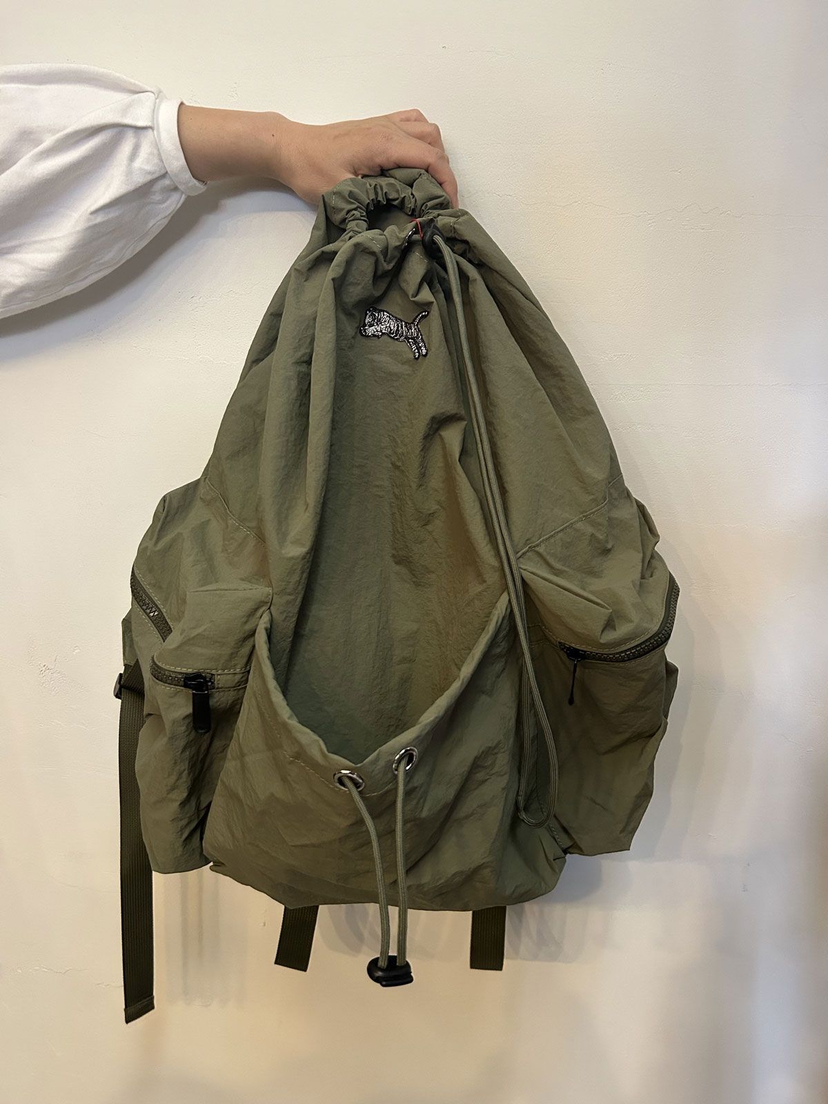 ドローストリング TORA リュック カーキ