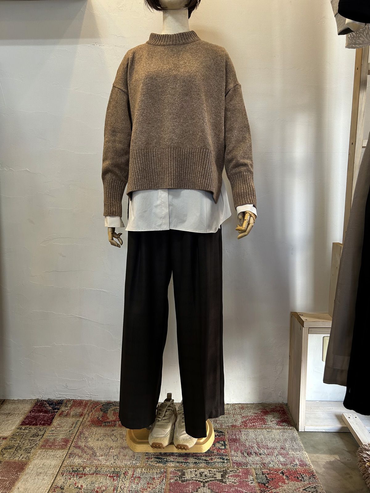 ウールライクストレートパンツ カーキ