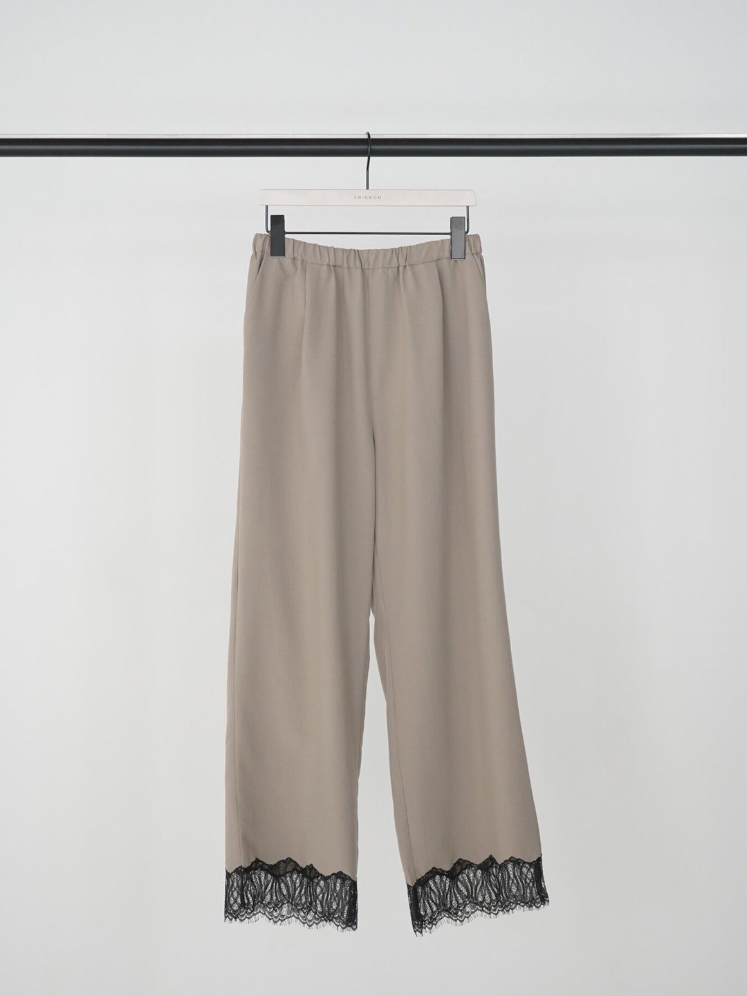 [3563-682NH] レースサテンイージーPT モカ