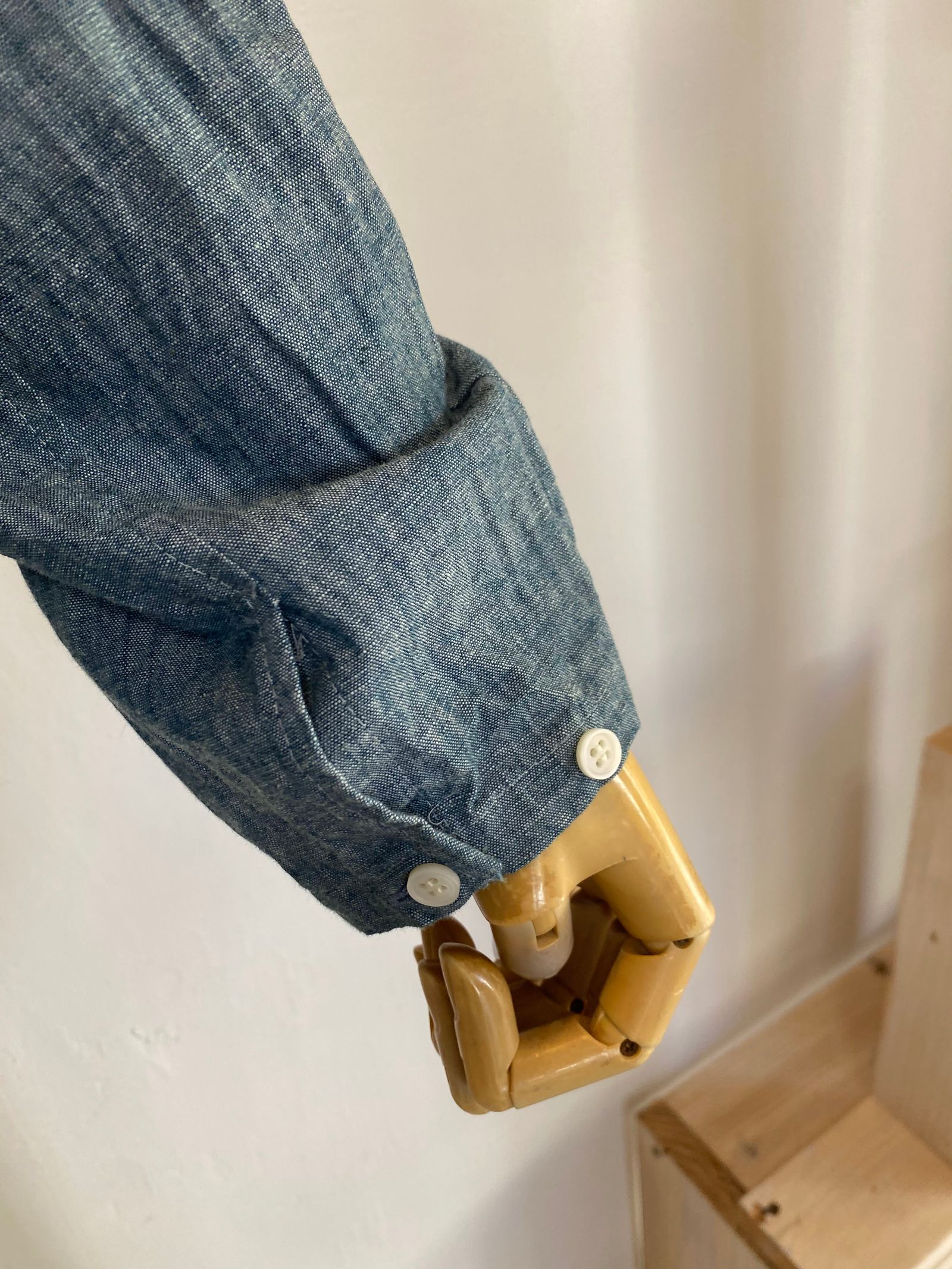 スタンドアウェーカラーコットンシャツ ブルー