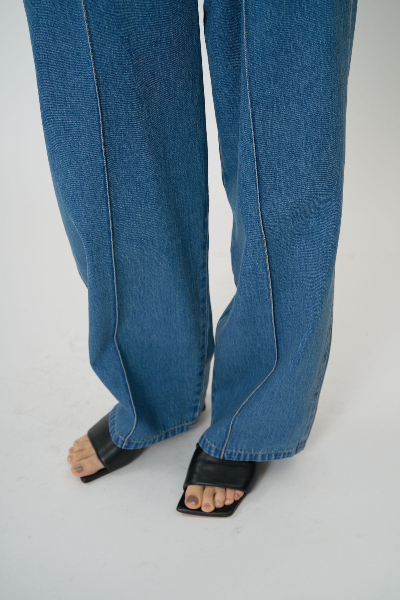 [3861-042BT] センターステッチデニムPT ブルー