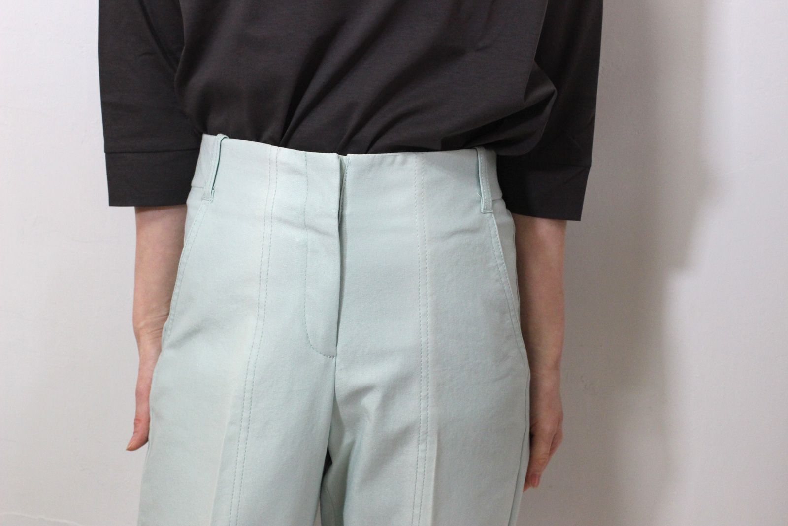 ワンウォッシュカラーデニムベーカーパンツ グリーン