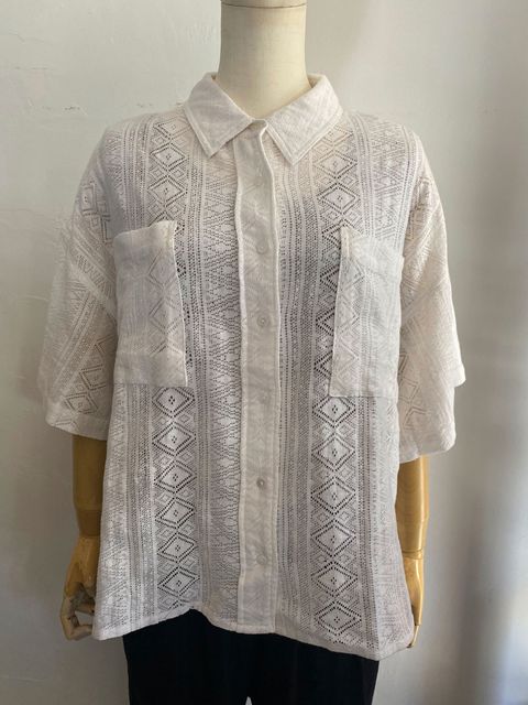 LACE SHORT-SLEEVE SHIRT オフホワイト